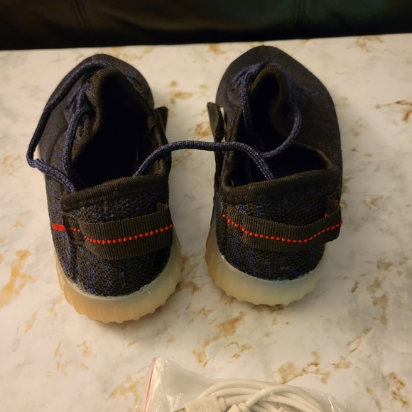 Colors Led sneakers NWOT - Picture 2 of 7